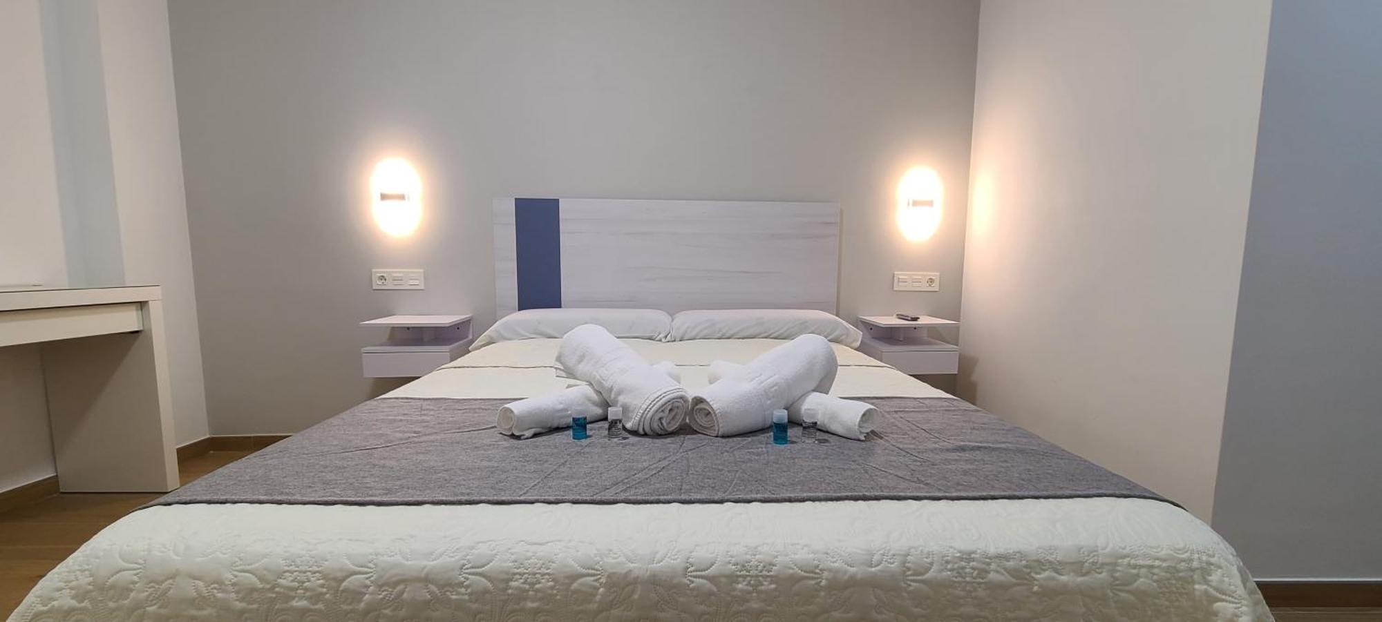 La Familia Hotel Santa Ana  Eksteriør billede