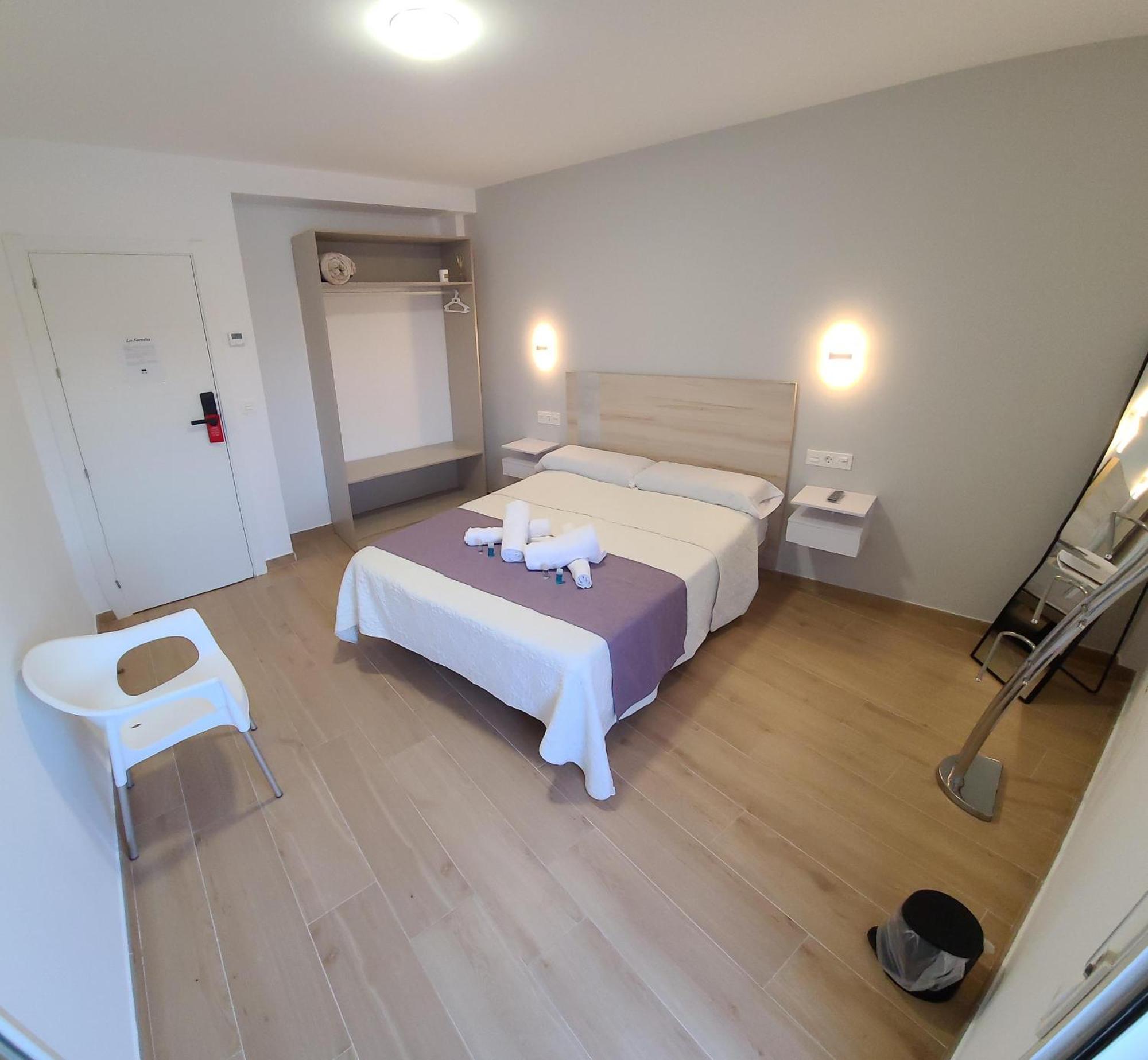 La Familia Hotel Santa Ana  Eksteriør billede